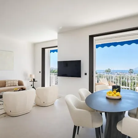 Croisette Port Canto Les Dunes * Cannes